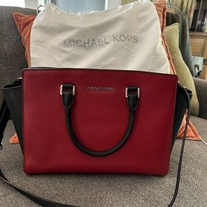 Red Micheal Kors